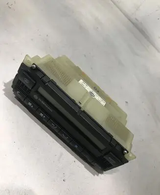 Volkswagen PASSAT B5 Climate control unit 3B1907044B 5HB00761710