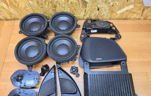 Volvo XC60 Audio system kit 