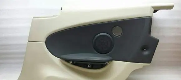BMW 6 E63 E64 Rear door card panel trim 51437115452