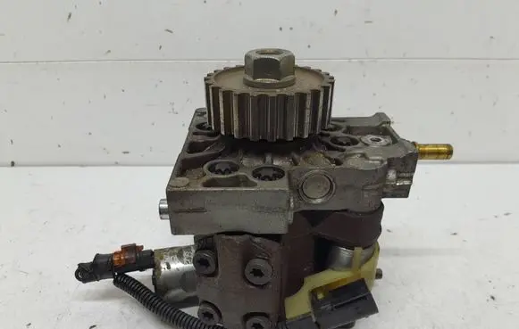 Citroen C5 Fuel injection high pressure pump 4S7Q9B395AL