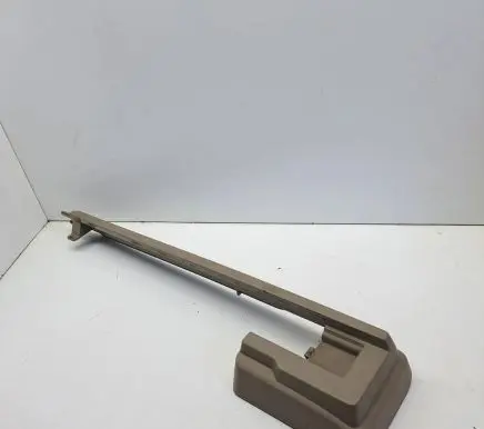 Volvo XC90 Front passenger seat rail trim 30662559