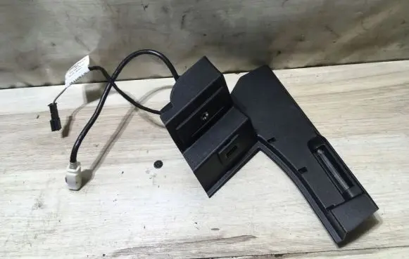 Mercedes-Benz E W212 AUX in-socket connector 0055452932