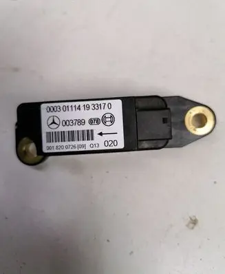 Mercedes-Benz CLK A208 C208 Airbag deployment crash/impact sensor 0003011141933170 003789