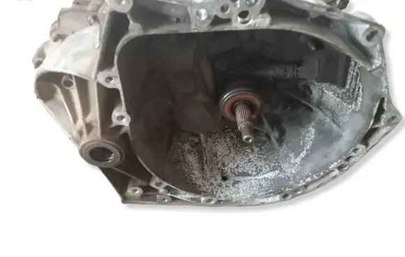 Peugeot 308 Manual 5 speed gearbox 20EA52 2990935