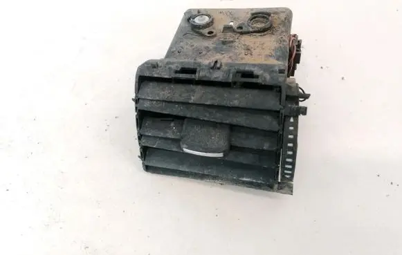 Audi A8 S8 D3 4E Dash center air vent grill 4e0820952