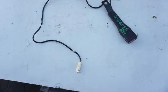 Suzuki SX4 S-Cross Front seatbelt buckle PASYBEZPIECZESTWA