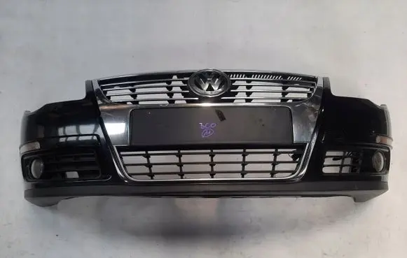 Volkswagen PASSAT B6 Front bumper 3C0807221