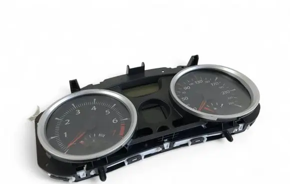 Renault Megane II Speedometer (instrument cluster) 8200408790D