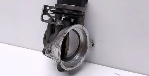 BMW 5 E39 Throttle valve 1703562 13631703562 25961