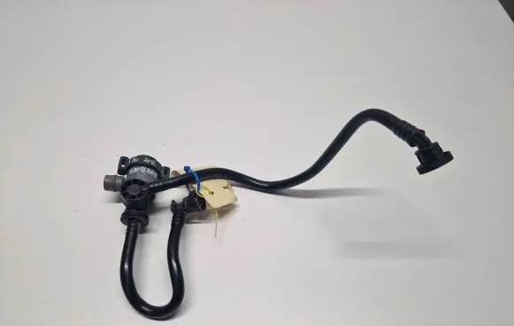 BMW 3 F30 F35 F31 Valve vacuum 7636144