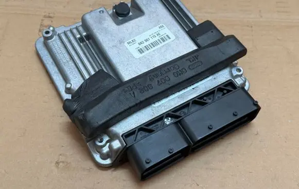 Audi A4 S4 B8 8K Engine control unit/module 0261S06181 8K2907115AE