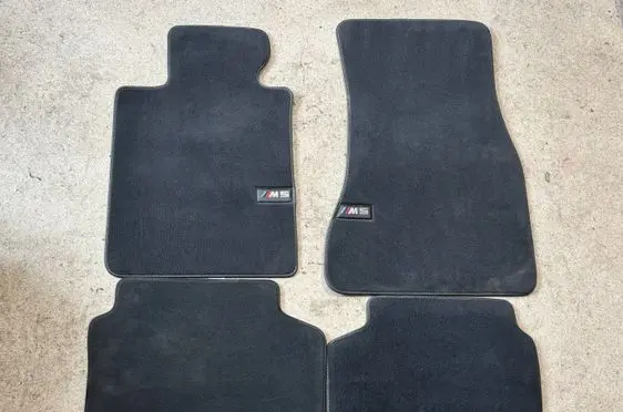 BMW M5 F90 Car floor mat set 8075845