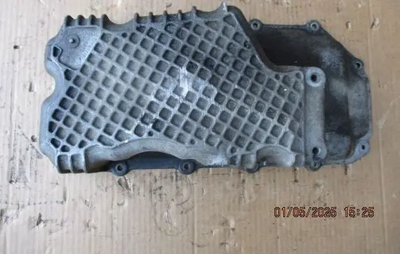 Chrysler Neon II Oil sump 4777241AB