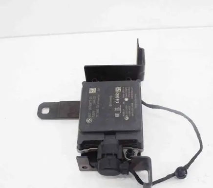 BMW 5 F10 F11 Distronic sensor radar 6878971