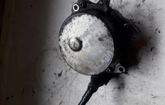 Opel Vectra C Vacuum pump