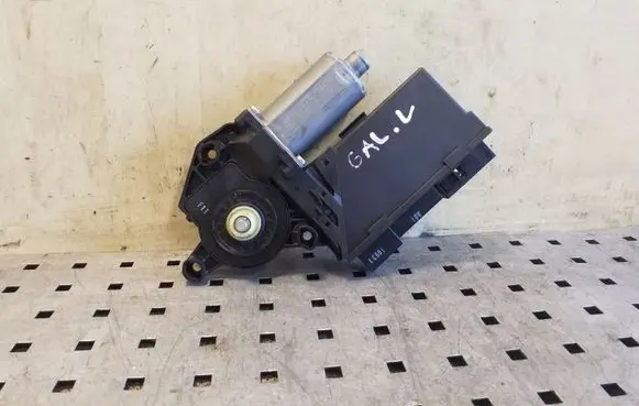 Seat Exeo (3R) Rear door window regulator motor 8E0959801E 9700105998204 105848204