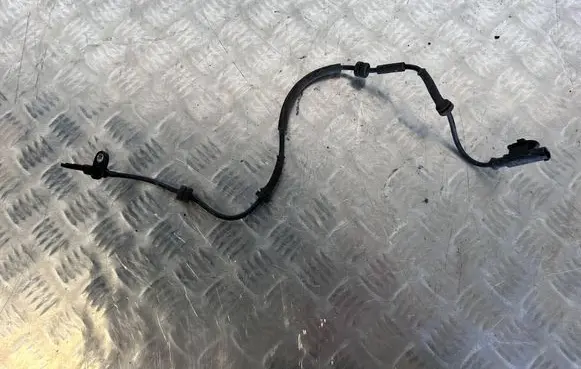 Maserati Ghibli ABS rear brake sensor 670035289