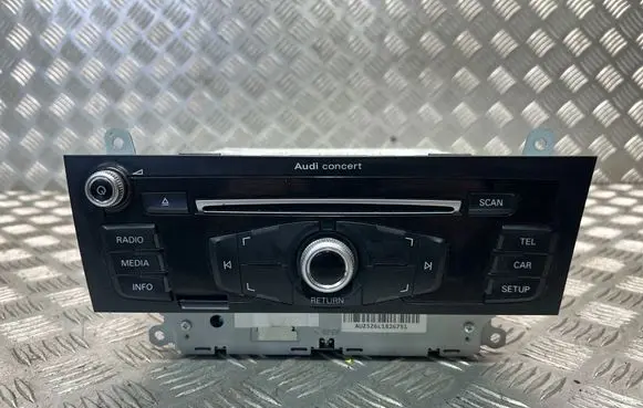 Audi A5 8T 8F Radio/CD/DVD/GPS head unit 8R2035186P