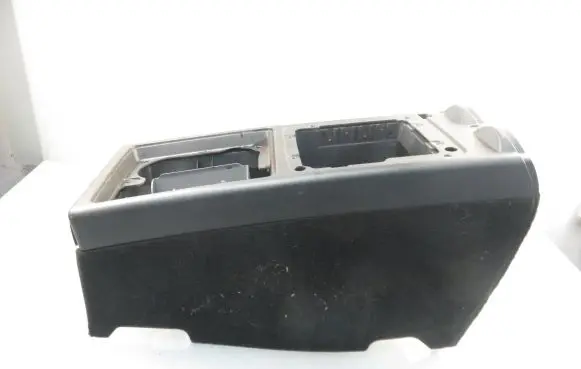 Hummer H2 Center console