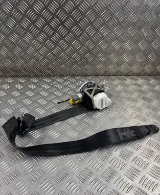 Volkswagen Amarok Front seatbelt 2H0857805C