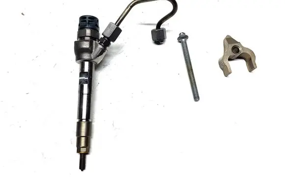 Fuel injector