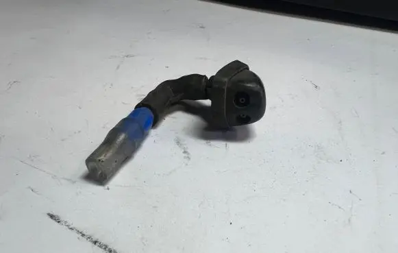 Suzuki Swift I Windshield washer fluid hose 