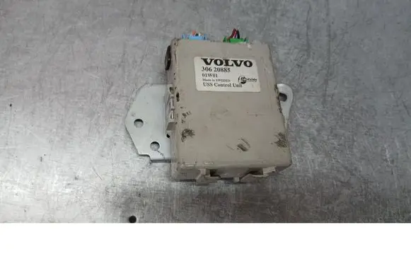 Volvo S40, V40 Fuse box set 30620885