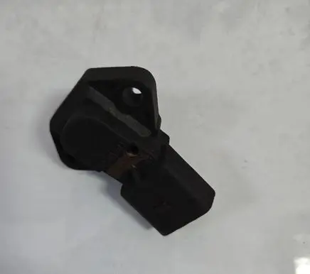 Volkswagen Polo Air pressure sensor 0261230011 030906051A