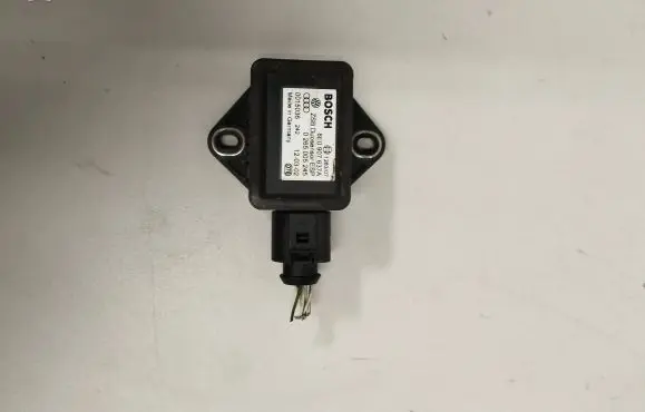Audi A4 S4 B6 8E 8H ESP acceleration yaw rate sensor 8E0907637A 0015036 0265005245
