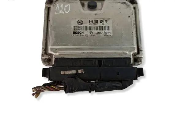 Volkswagen Polo Engine control unit/module 045906019AP 0281010865