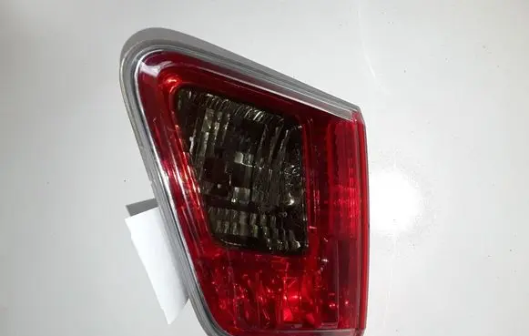 Toyota Avensis T250 Tailgate rear/tail lights 8159005100