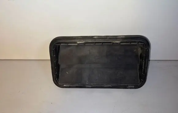 Toyota Corolla E140 E150 Quarter panel pressure vent 6294033070
