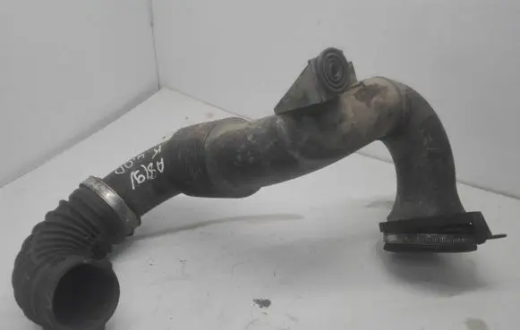 Audi A8 S8 D3 4E Air intake duct part 057129609C 057129627B
