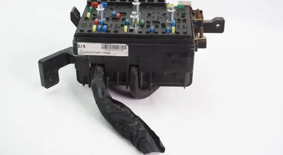 KIA Sportage Fuse module 919511F220