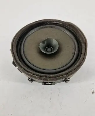 Mitsubishi Outlander High frequency speaker in the rear doors 8720A166