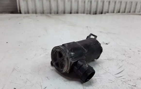 Ford Maverick Windscreen/windshield washer pump 8603101260
