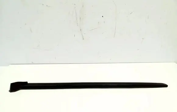 Opel Grandland X Windshield trim YP00051480