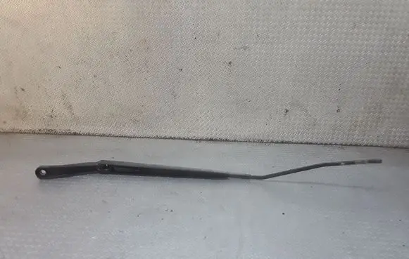 Renault Megane III Front wiper blade arm 288860005R