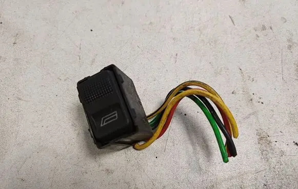 Audi A6 S6 C4 4A Electric window control switch