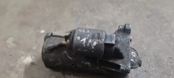 Volvo S40, V40 Starter motor 30620657