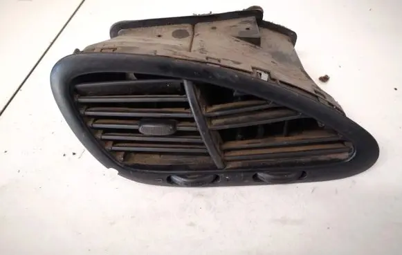 Ford Galaxy Dash center air vent grill 7m1819728e
