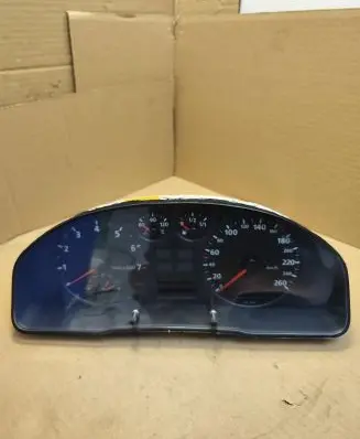 Audi A4 S4 B5 8D Speedometer (instrument cluster) 8D0919033C