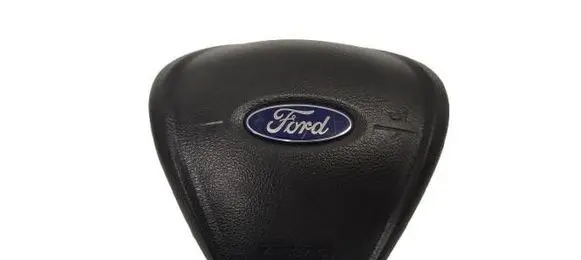 Steering wheel airbag