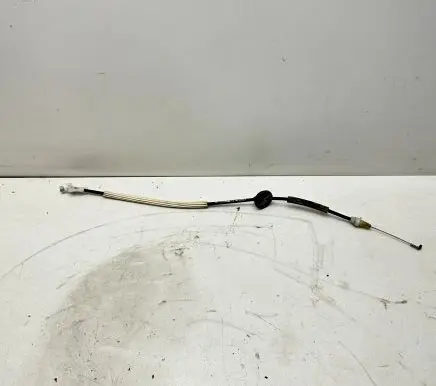 Volkswagen Touareg I Rear door cable line 7L6839085