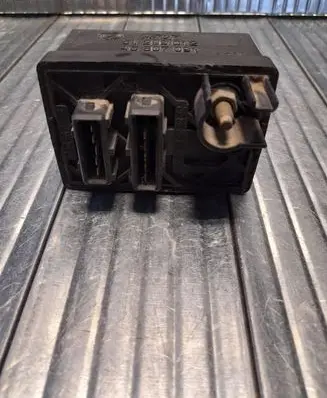 Glow plug pre-heat relay