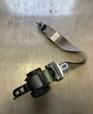 Jeep Grand Cherokee (WK) Front seatbelt 1CL67TRMAA 041021