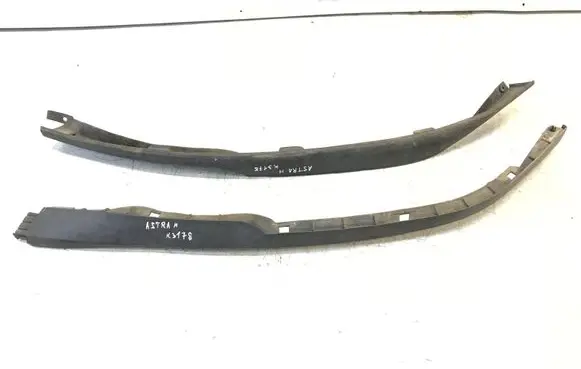 Front bumper lip