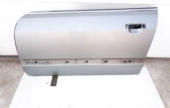 Audi A8 S8 D2 4D Front door