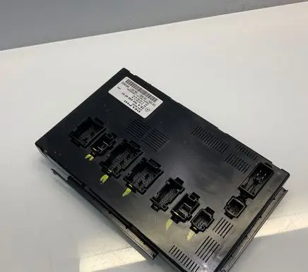 Mercedes-Benz ML W164 SAM control unit A1644404201 A1645457116 A1644424000