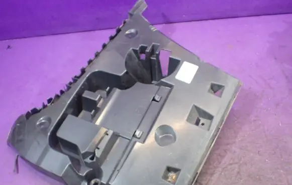BMW 5 F10 F11 Front bumper mounting bracket 51127184768